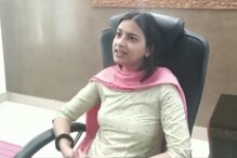 শহিদ সিআরপিএফ জওয়ানের পরিবারকে দত্তক নিলেন ইনি শহিদ সিআরপিএফ জওয়ানের পরিবারকে দত্তক নিলেন ইনি