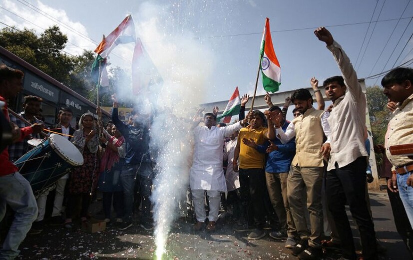 বালাকোটে পুড়ছে বাজি, চলছে জয়োল্লাস! Photo Source: News18Network