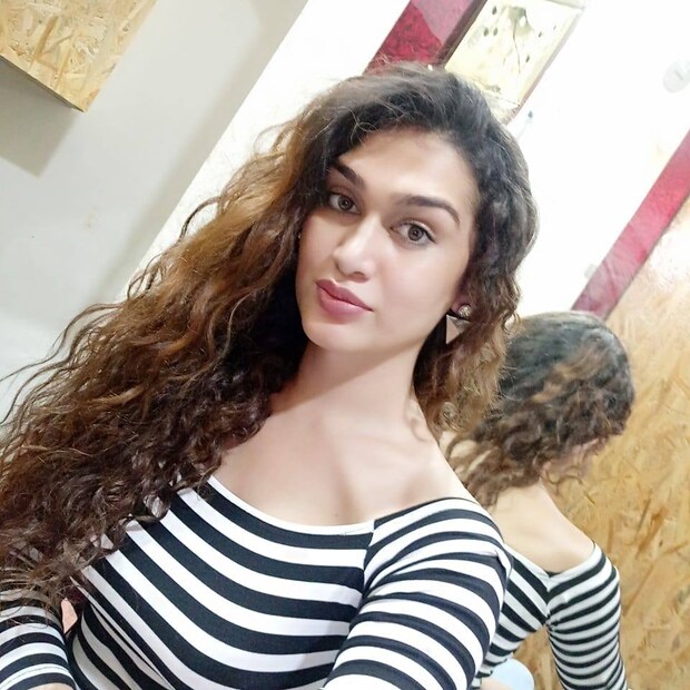  মনের এই ইচ্ছের কথা ছত্তীসগড়ের মুখ্যমন্ত্রী ভূপেষ বাঘেলকে জানান বীনা ৷ মুখ্যমন্ত্রী বাঘেল তাঁর এই ইচ্ছেকে স্বাগত জানান ৷ বীনাকে কংগ্রেস দলে স্বাগত জানান তিনি ৷ 