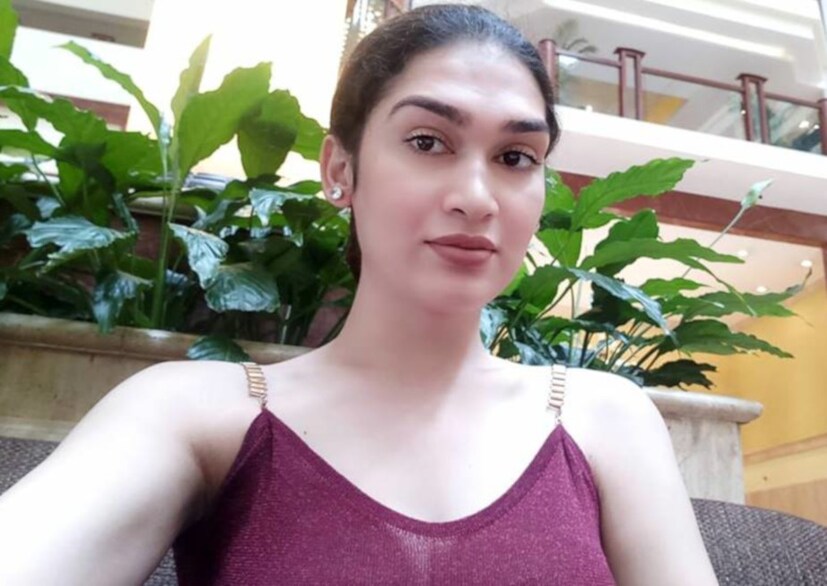  ভূপেষ জানিয়েছেন, বীনা খুবই ডাউন টু আর্থ ৷ আশা করব, ইন্টারন্যাশানাল ক্যুইন ২০১৯ প্রতিযোগিতায় জিতে এসে রাজ্যের মুখ উজ্জ্বল করবেন বীনা ৷ 