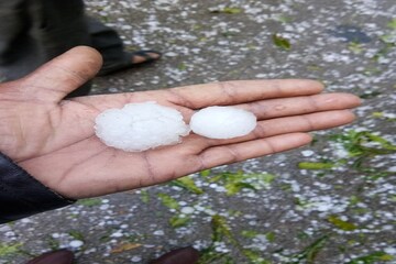 দেশের বিভিন্ন প্রান্তে শিলাবৃষ্টির সঙ্গে ঝড়ের দাপট !  উত্তরবঙ্গে চরমতম সতর্কতা