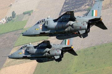 Air strikes: এই ৪টি বিষয় মাথায় নিয়েই জঙ্গি ঘাঁটিতে প্রত্যাঘাত হানল বায়ু সেনা Air strikes: এই ৪টি বিষয় মাথায় নিয়েই জঙ্গি ঘাঁটিতে প্রত্যাঘাত হানল বায়ু সেনা