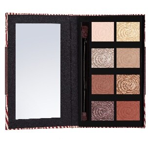 চোখের ওপর খেলা করুক নানা রঙ ৷ ব্যবহার করতে পারেন Sephora’s Take Away Palette in Intense Coffee. দাম ১৯০০ টাকা৷ চোখের ওপর খেলা করুক নানা রঙ ৷ ব্যবহার করতে পারেন Sephora’s Take Away Palette in Intense Coffee. দাম ১৯০০ টাকা৷