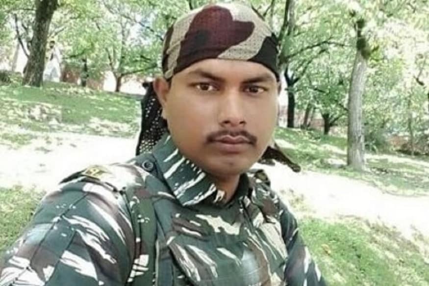 যন্ত্রণায় বিদ্ধ শহিদ পরিবার ৷ শুধুই পরিবার নয় মানসিক ভাবে গোটা দেশ আজ পাশে রয়েছে শহিদ জওয়ানদের পরিবারের সঙ্গে ৷ যন্ত্রণায় বিদ্ধ শহিদ পরিবার ৷ শুধুই পরিবার নয় মানসিক ভাবে গোটা দেশ আজ পাশে রয়েছে শহিদ জওয়ানদের পরিবারের সঙ্গে ৷