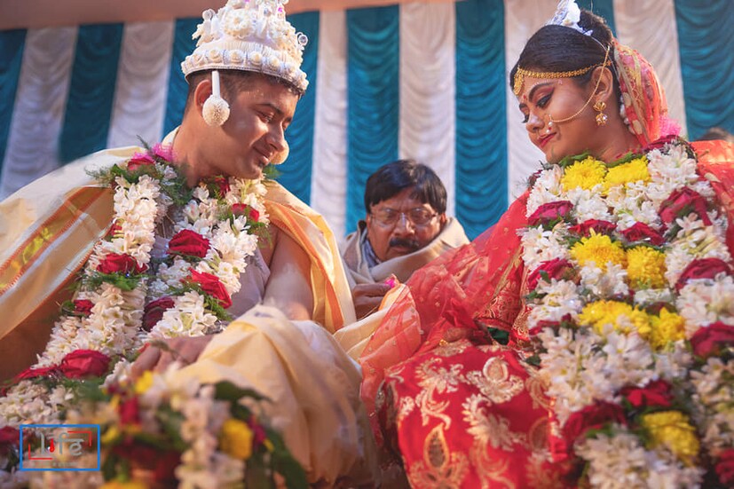 • সম্প্রতি বিবাহ বন্ধনে আবদ্ধ হরলেন তাঁরা ৷ ছবি: ফেসবুকের সৌজন্যে ৷