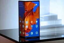 Galaxy Fold-কে টেক্বা দিতে বাজারে আসছে Huawei-এর ফোল্ডেবল ফোন