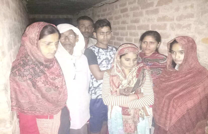 কানপুরের দেহানের ডেরাপুর থানার অন্তর্গত এলাকার বসবাসকারী শ্যামবাবু ৷ ২০০৬ সাল থেকে সেনাবাহিনীতে কাজ করতেন তিনি ৷ শ্যামবাবুর বাবা রামপ্রসাদ পেশায় কৃষক ছিলেন ৷
