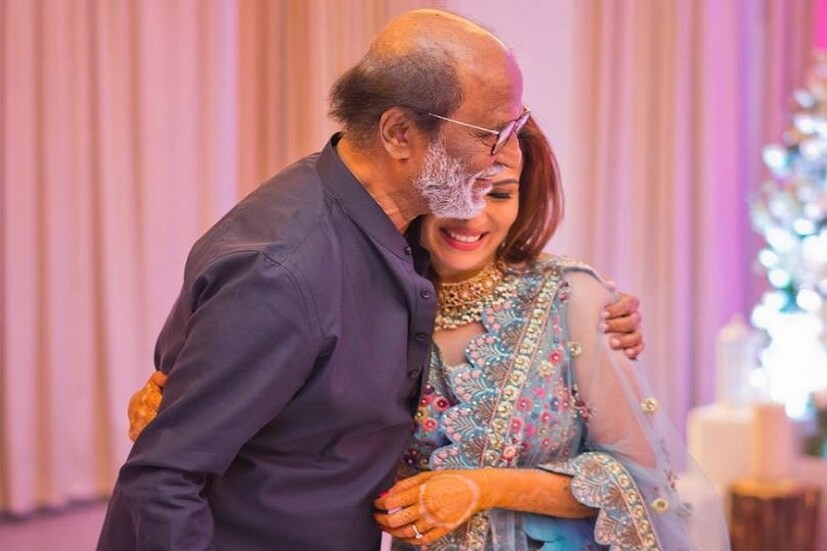 বিয়ের আগে, আবেগঘন মুহূর্তে বাবার সঙ্গে সৌন্ড্রিয়া ৷ Photo Courtesy: Twitter 