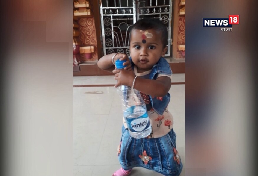 বৃহস্পতিবার সকালেই ফোনে জানিয়ে ছিলেন যে তিনি শ্রীনগর যাচ্ছিলেন। তিনি প্রতিশ্রুতি দিয়েছিলেন যে তিনি পৌঁছে কল করবেন। বৃহস্পতিবার সকালেই ফোনে জানিয়ে ছিলেন যে তিনি শ্রীনগর যাচ্ছিলেন। তিনি প্রতিশ্রুতি দিয়েছিলেন যে তিনি পৌঁছে কল করবেন।