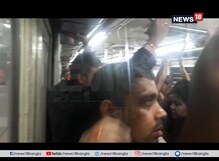 ফের মেট্রোয় আতঙ্কের যাত্রা ! ময়দান স্টেশনে মেট্রোয় সমস্যা ফের মেট্রোয় আতঙ্কের যাত্রা ! ময়দান স্টেশনে মেট্রোয় সমস্যা