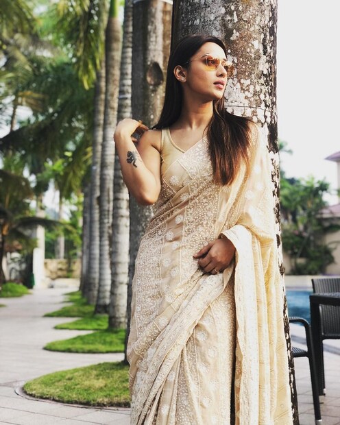 ♦ এদিন সোনারপুরে জোরদার প্রচার চালান মিমি ৷ মঞ্চ থেকে বিরোধীদের উদ্দেশ্যে প্রশ্ন ছুঁড়ে দেন তিনি ৷