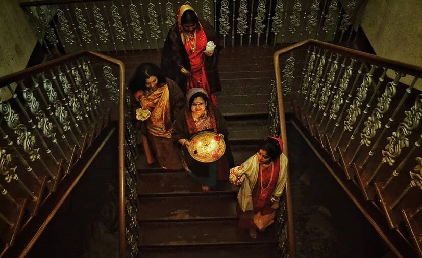  ♦ ভুলেও কন্যাজাতির অপমান করবেন না ৷ ছবি: দেবমাল্য দাস ৷