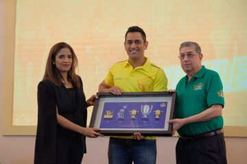 IPL 2019: আইপিএলে CSK-র দু’বছরের নির্বাসন, জীবনের কঠিনতম সময়: ধোনি IPL 2019: আইপিএলে CSK-র দু’বছরের নির্বাসন, জীবনের কঠিনতম সময়: ধোনি