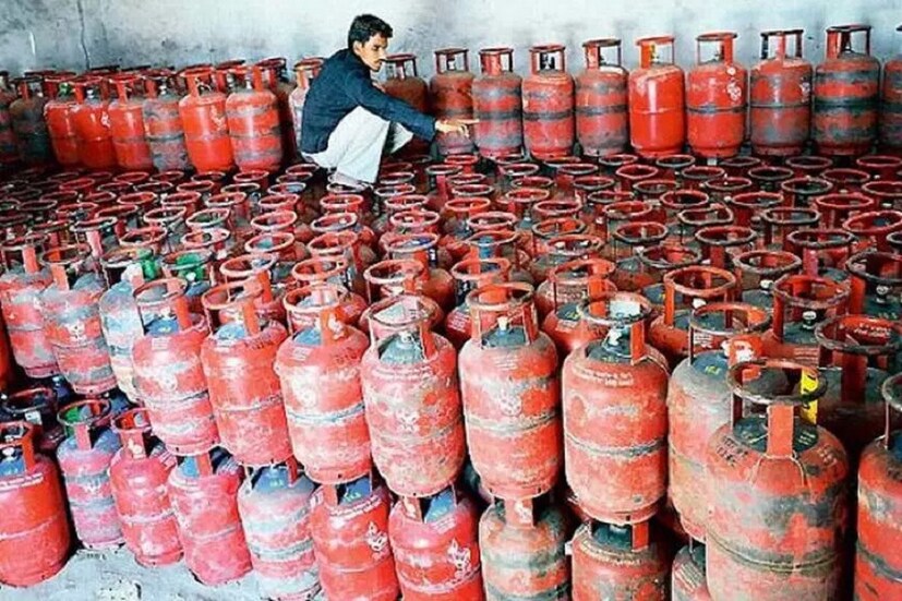 প্রথমে www.mylpg.in ওয়েব অ্যাড্রেসে গিয়ে গ্যাস সরবরাহকারী সংস্থার ছবি দেখতে পাওয়া যাবে সেখান তেকে সার্ভিস প্রভাইডারে ক্লেক করতে হবে সেখান থেকে User Id না থাকলে তা প্রস্তুত করতে হবে ৷ প্রতীকী ছবি ৷ 
