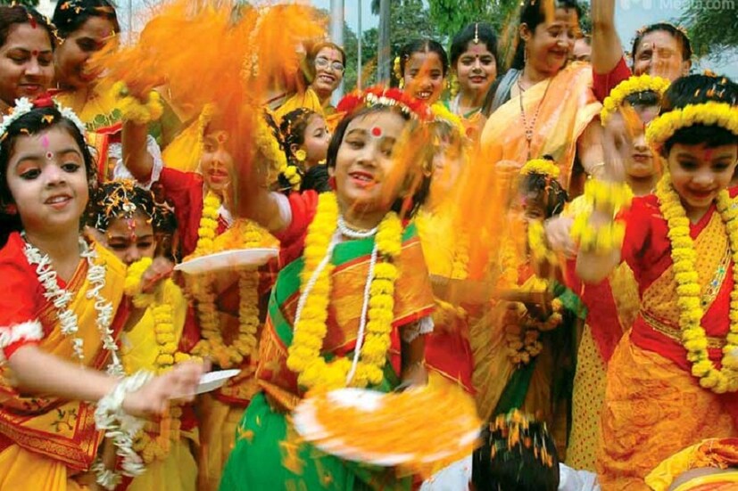 এই উৎসবে রাজ্য, দেশ বিদেশের মানুষ ভিড় করেন ৷ Photo: Collected