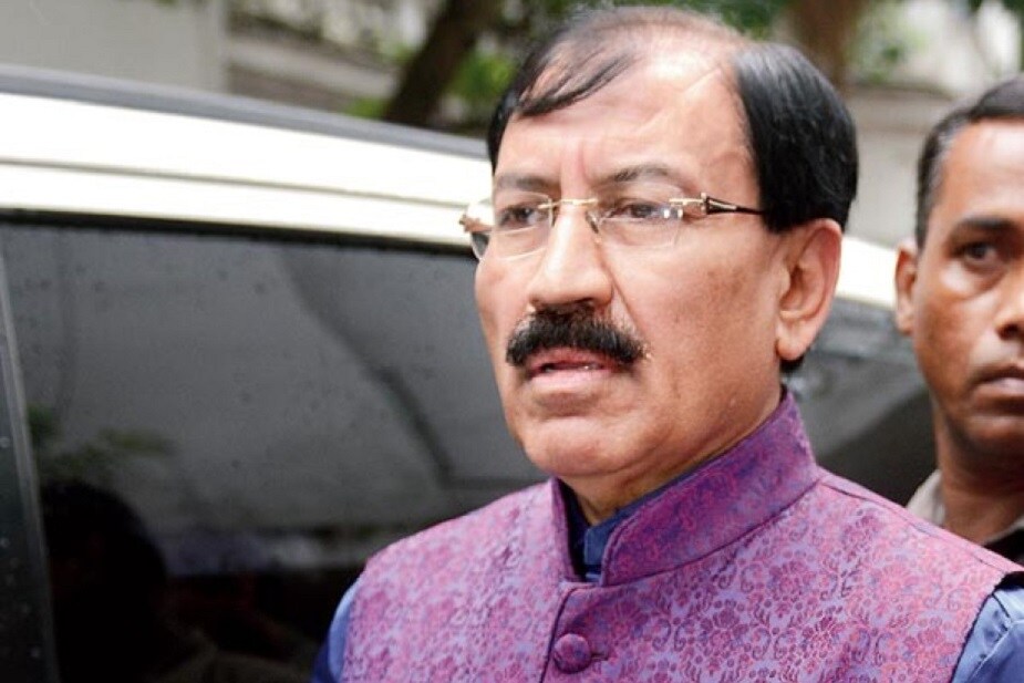 ২০১৪ সালের লোকসভা নির্বাচনে হাওড়া লোকসভা কেন্দ্র থেকে দাঁড়িয়েছিলেন তৃণমূলের এই তারকা প্রার্থী তথা প্রাক্তন ফুটবলার প্রসূন বন্দ্যোপাধ্যায় ৷ ২০১৪ সালের লোকসভা নির্বাচনে হাওড়া লোকসভা কেন্দ্র থেকে দাঁড়িয়েছিলেন তৃণমূলের এই তারকা প্রার্থী তথা প্রাক্তন ফুটবলার প্রসূন বন্দ্যোপাধ্যায় ৷