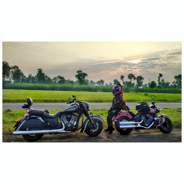 দিল্লির রোশনি এখন অল উইম্যান বাইক গ্রুপ নিয়ে এগিয়ে চলেছেন ৷ Photo -Instagram 