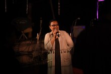 ‘সই’-এর সঙ্গে একটা সন্ধে, জমে গেল গানের আসর... ‘সই’-এর সঙ্গে একটা সন্ধে, জমে গেল গানের আসর...