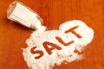 নুন তো খান, কিন্তু জানেন কত ধরণের নুন রয়েছে ? নুন তো খান, কিন্তু জানেন কত ধরণের নুন রয়েছে ?