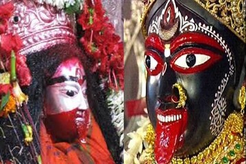 আজ মহাষ্টমী অত্যন্ত পুণ্যলগ্ন, মা কালীর এই ৬টি রূপের আরাধনাতেই জীবনে আসবে বড় তফাৎ
