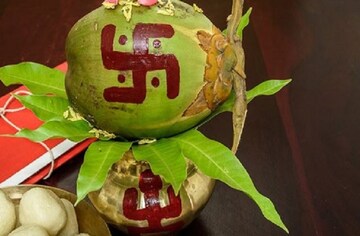 লক্ষ্মীবারে দুপুরের প্রথমার্ধেই করতে হয় এই কাজটি, তবেই মা লক্ষ্মীর পাঁচালির সার্থকতা আসে