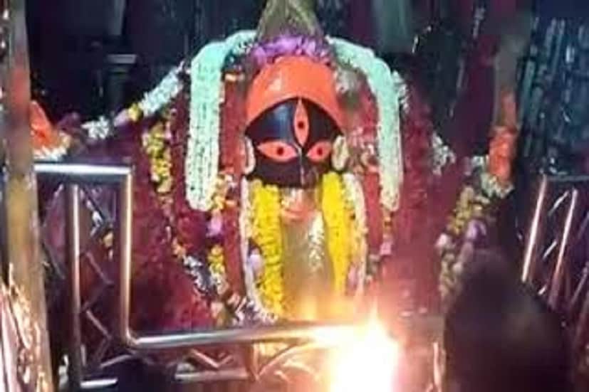 মহাদেবকে শান্ত করতে বিষ্ণু সুদর্শন চক্র দিয়ে খণ্ডবিখণ্ড করে দিয়েছেন সেই  খণ্ডবিখণ্ড দেহাংশ পৃথিবীর নানা স্থানে পড়েছিল ৷ প্রতীকী ছবি ৷ 