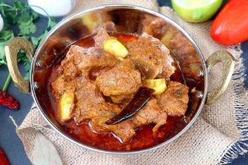 কেন মঙ্গলবার অমিষ খাবার ছুঁয়েও দেখা উচিত নয়, জানেন কী?