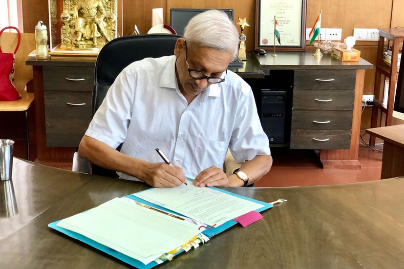  ২০১৭ র মার্চে গোয়ার দশম মুখ্যমন্ত্রীপদে শপথ নেন মনোহর পর্রীকর।  