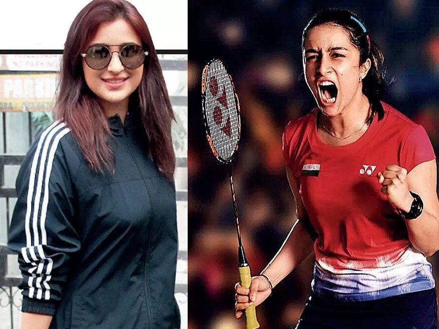 শ্রদ্ধা নাকি শ্যুটিংয়ের কয়েকদিন পরেই বেশ অসুস্থ হয়ে পড়েছিলেন ৷ এরপরেই শ্যুটিং শিডিউল ঘেঁটে যাওয়ায় পরিণীতিকে আনা হচ্ছে ৷ File Photo শ্রদ্ধা নাকি শ্যুটিংয়ের কয়েকদিন পরেই বেশ অসুস্থ হয়ে পড়েছিলেন ৷ এরপরেই শ্যুটিং শিডিউল ঘেঁটে যাওয়ায় পরিণীতিকে আনা হচ্ছে ৷ File Photo