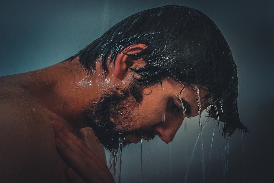 ভাংওভার হলে ক্লান্তি, মাথা, ব্যথা, গায়ে ব্যথা চেপে বসে৷ শরীরে অস্বস্তি হতে থাকে৷ ঠান্ডা জল বা হালকা গরম জলে ভাল করে স্নান করুন৷ শরীর ঝরঝরে লাগবে, ভাল ঘুম হবে৷ ভাংওভার হলে ক্লান্তি, মাথা, ব্যথা, গায়ে ব্যথা চেপে বসে৷ শরীরে অস্বস্তি হতে থাকে৷ ঠান্ডা জল বা হালকা গরম জলে ভাল করে স্নান করুন৷ শরীর ঝরঝরে লাগবে, ভাল ঘুম হবে৷