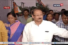 বাঁকুড়ায় পৌঁছে নেতা-কর্মীদের সঙ্গে বৈঠক সারলেন সুব্রত মুখোপাধ্যায় বাঁকুড়ায় পৌঁছে নেতা-কর্মীদের সঙ্গে বৈঠক সারলেন সুব্রত মুখোপাধ্যায়