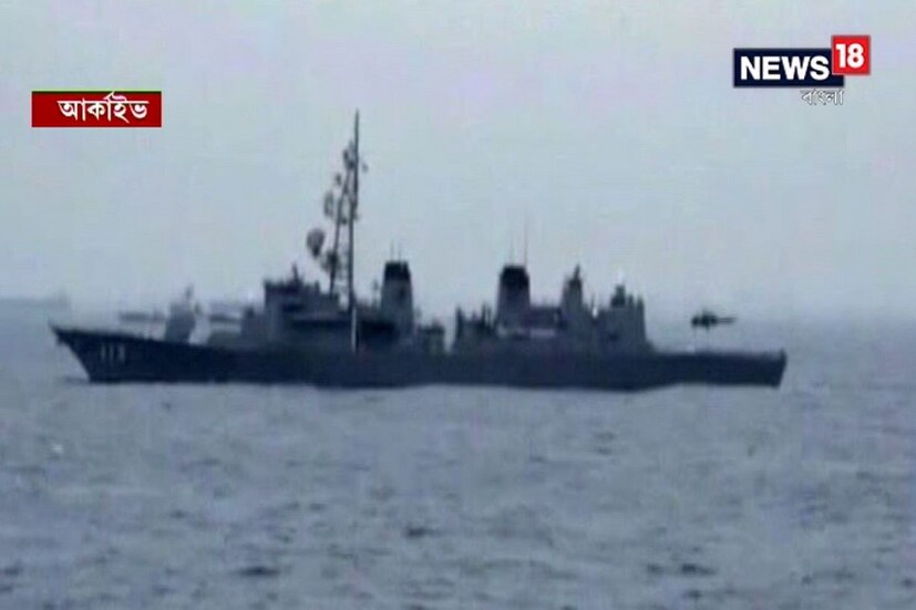 যদিও পাক প্রধানমন্ত্রী ইমরান খান বারবারই শান্তির কথা বলেন ৷ দু’দেশের মধ্যে শান্তি বজায় থাকার বার্তাই তিনি দিয়ে এসেছেন ৷ তবে পাকিস্তানের মাটি ব্যবহার করে যেভাবে বেড়ে চলেছে জঙ্গি কার্যকলাপ, তা অবিলম্বে বন্ধ হোক, দাবি জানায় ভারত ৷ ভারতকে সমর্থন করেছে বিশ্বের বহু রাষ্ট্র  ৷  Photo: News 18 Bangla Archive
