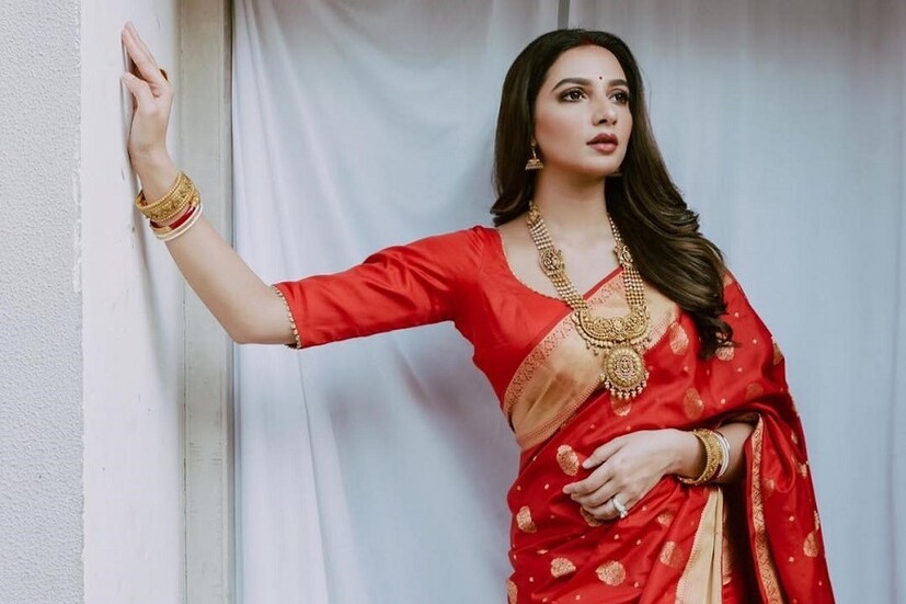 ♦ বিয়ের পর প্রথম নববর্ষ ৷ এখন তাঁর নয়া ঠিকানা আরবানা ৷ রাজ ঘরণী হয়েছেন গত বছরের মে মাসে ৷ ছবি: ইনস্টাগ্রাম ৷