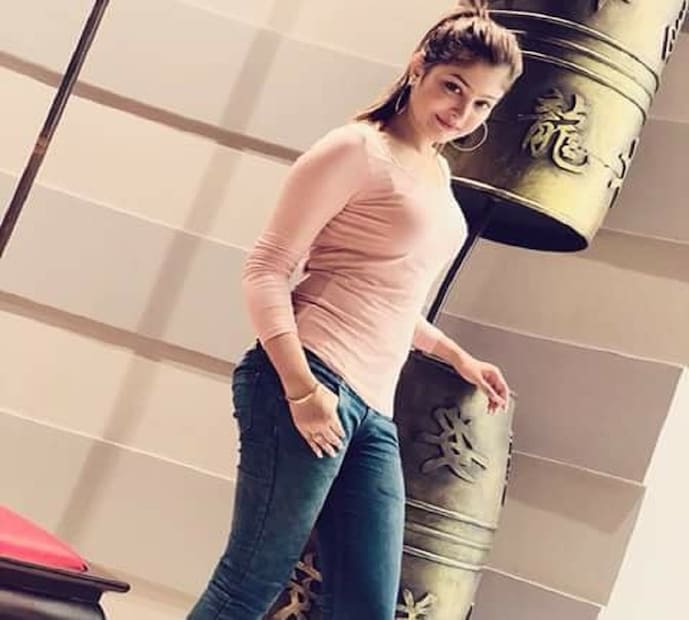 কলকাতার এক অভিজাত পরিবারের সন্তান ঘুঙুর তার জীবনের নানান টানাপোড়েনের মাঝে খুঁজে পেয়েছিল জীবন সঙ্গী অংশুকে ৷ ছবি সৌজন্যে ফেসবুক ৷