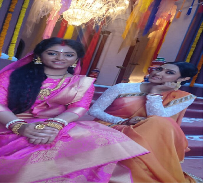 কাহিনি বিন্যাস, সৃজনশীল পরিচালনা ও চিত্রনাট্য সব কিছু মিলিয়ে মিশিয়ে দর্শকদের কাছে বেশ উপভোগ্য ধারাবাহিক কৃষ্ণকলি ৷ ছবি সৌজন্যে ফেসবুক ৷