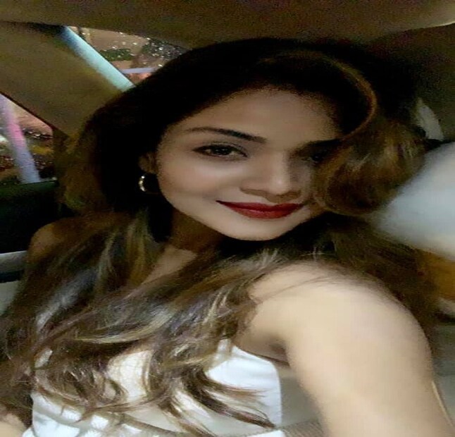 বেশ দীর্ঘ সময় ধরে জন বাংলা টেলিভিশনে ফিকশন, নন ফিকশন, রিয়্যালিটি শো, ইকলি লাভস্টোরি, টেলিফিল্ম ও ছায়াছবিতে কাজ করেছেন ও করছেন ৷ ছবি সৌজন্যে ফেসবুক ৷