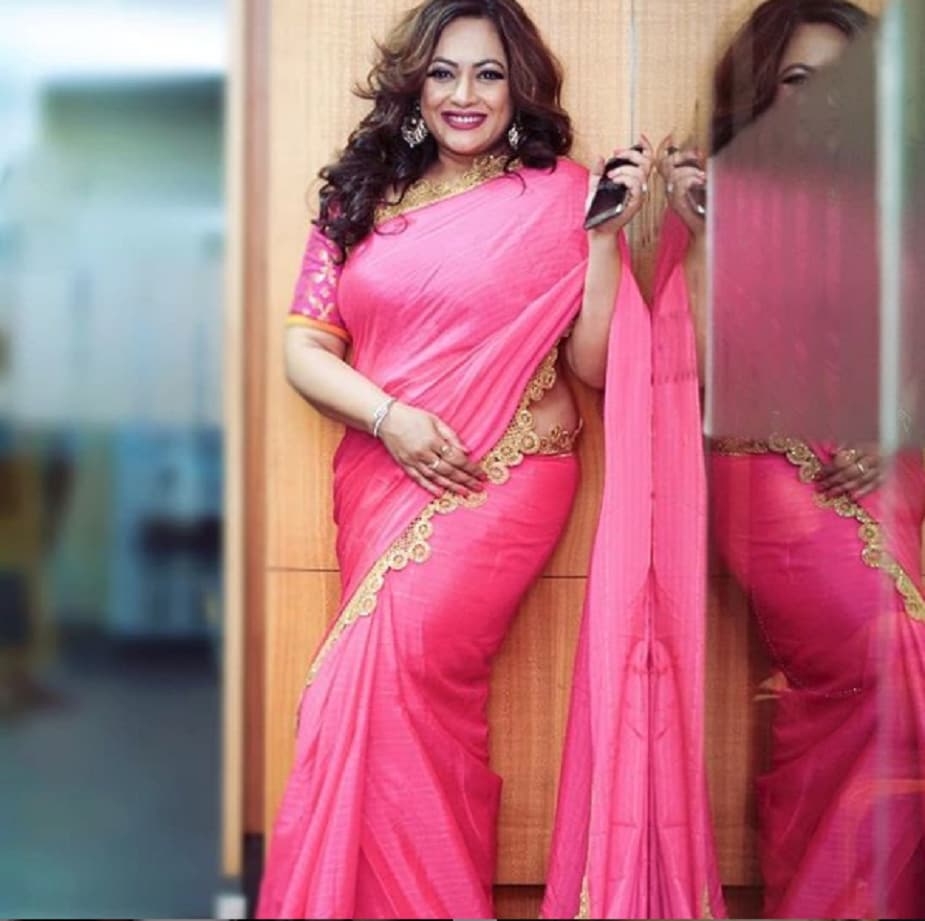 দমদমের মেয়ে ছবিতে কাজ করতে এসেই নজরে আসেন দর্শকের। তাঁকে নিয়ে শুরু হয় হইচই।photo source collected দমদমের মেয়ে ছবিতে কাজ করতে এসেই নজরে আসেন দর্শকের। তাঁকে নিয়ে শুরু হয় হইচই।photo source collected