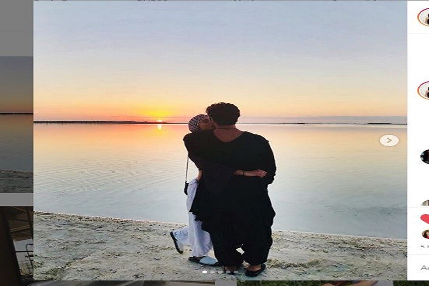 অ্যামি জ্যাকসন। ইনি ভারতীয় নন। ব্রিটিশ এই অভিনেত্রী। তিনি কয়েকটি ভারতীয় ছবিতে অভিনয় করেছেন। খুব ভাল নাচ করেন এই অভিনেত্রী।photo source collected অ্যামি জ্যাকসন। ইনি ভারতীয় নন। ব্রিটিশ এই অভিনেত্রী। তিনি কয়েকটি ভারতীয় ছবিতে অভিনয় করেছেন। খুব ভাল নাচ করেন এই অভিনেত্রী।photo source collected