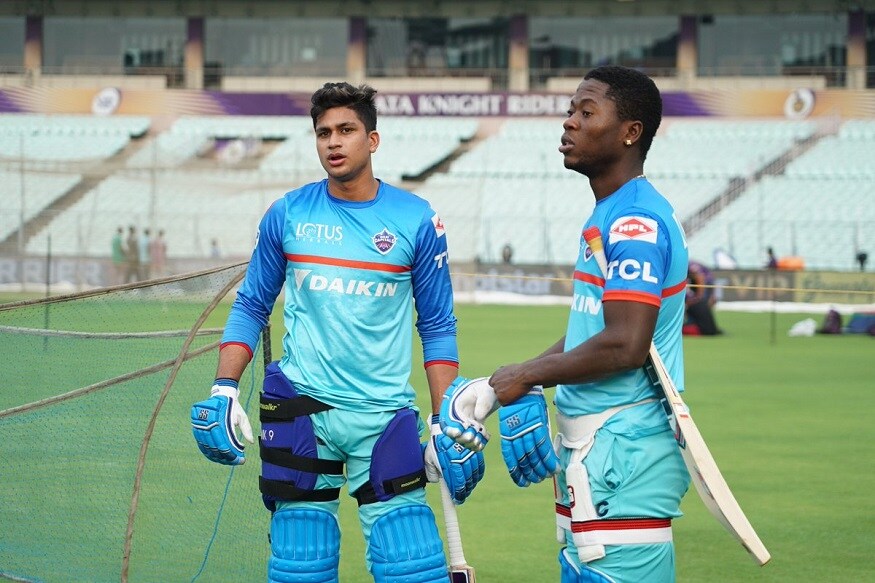 হিমালয় সংলগ্ন জেলা ও বিহারে ঘূর্ণাবর্ত। সাগর থেকে রাজ্যে ঢুকছে জলীয় বাষ্প। তার জেরেই গাঙ্গেয় পশ্চিমবঙ্গে ঝড়বৃষ্টির সম্ভাবনা।Photo Courtesy: Delhi Capitals/Twitter হিমালয় সংলগ্ন জেলা ও বিহারে ঘূর্ণাবর্ত। সাগর থেকে রাজ্যে ঢুকছে জলীয় বাষ্প। তার জেরেই গাঙ্গেয় পশ্চিমবঙ্গে ঝড়বৃষ্টির সম্ভাবনা।Photo Courtesy: Delhi Capitals/Twitter