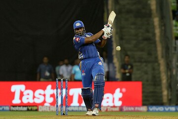 #IPL2019: MI vsKXIP: মুম্বইতে উঠল পোলার্ড ঝড়, দানবীয় ইনিংসে জয় ছিনিয়ে নিলেন কিংসের থেকে