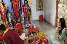 জলপাইগুড়িতে নিজের বাড়ির পাশের কালী মন্দিরে পয়লা বৈশাখের সকালে পুজো দিলেন মিমি চক্রবর্তী জলপাইগুড়িতে নিজের বাড়ির পাশের কালী মন্দিরে পয়লা বৈশাখের সকালে পুজো দিলেন মিমি চক্রবর্তী