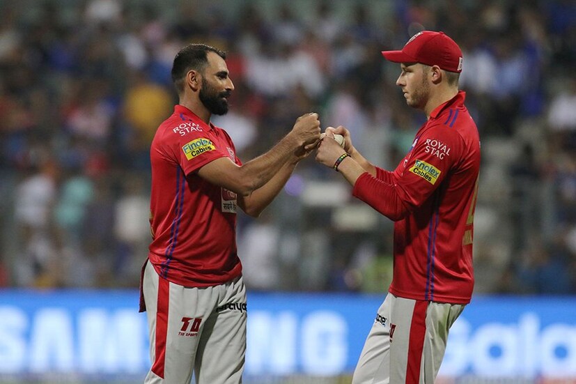 এদিন বল হাতে আগুন ঝরান বঙ্গপেসার মহম্মদ শামি ৷ তিনি কিংসের হয়ে তিন উইকেট নেন ৷ (IPL)