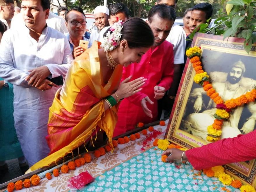 তাঁর মন্তব্য, ‘‘কংগ্রেসের আদর্শে বিশ্বাস করি। সে জন্যই এখানে এসেছি।’’ (Image: Ayaz Ahmad/News18) তাঁর মন্তব্য, ‘‘কংগ্রেসের আদর্শে বিশ্বাস করি। সে জন্যই এখানে এসেছি।’’ (Image: Ayaz Ahmad/News18)