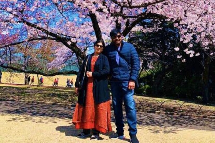 জাপানে শুট শেষে একটু অবসরে চিরঞ্জীবি ৷ স্ত্রী সুরেখার সঙ্গে উপভোগ করছেন প্রকৃতির সৌন্দর্য ৷ 