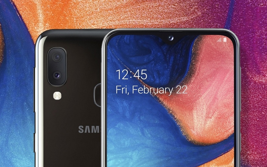 Galaxy A20-র মতন। এই ফোনও সম্পূর্ণ প্লাস্টিক বিল্ড আর ফোনের পিছনে থাকছে ফিঙ্গারপ্রিন্ট সেন্সার। Galaxy A20-র মতন। এই ফোনও সম্পূর্ণ প্লাস্টিক বিল্ড আর ফোনের পিছনে থাকছে ফিঙ্গারপ্রিন্ট সেন্সার।