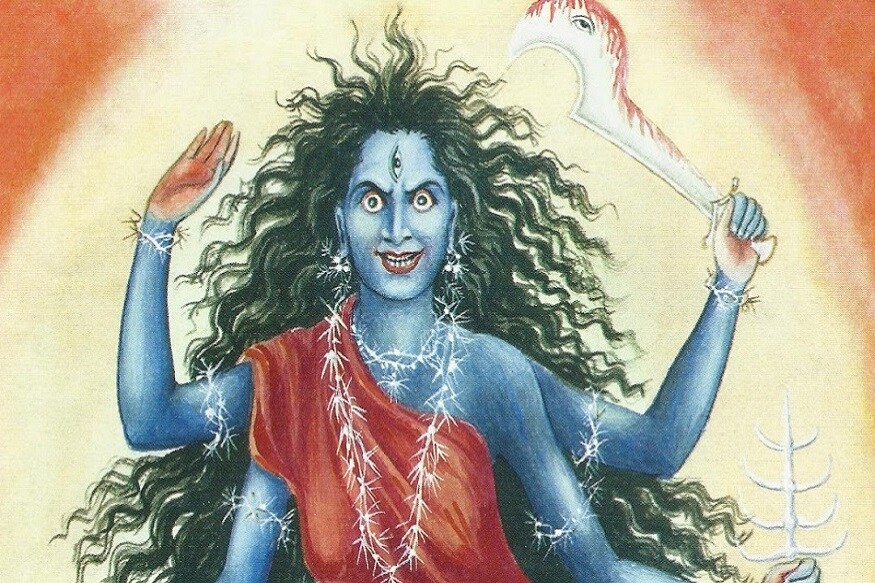 • নবদুর্গার অন্যতম এক রুপ। কথিত আছে চন্ড-মুন্ড নামক দুই অসুর মা কালীর ভয়ে ভীত হয়ে সমস্ত ব্রহ্মান্ডে পালিয়ে বেড়াচ্ছিল। তখন মা কালী অতিশয় ক্রুদ্ধা হয়ে নিজের মাথার কেশ উৎপাটন করলেন। • নবদুর্গার অন্যতম এক রুপ। কথিত আছে চন্ড-মুন্ড নামক দুই অসুর মা কালীর ভয়ে ভীত হয়ে সমস্ত ব্রহ্মান্ডে পালিয়ে বেড়াচ্ছিল। তখন মা কালী অতিশয় ক্রুদ্ধা হয়ে নিজের মাথার কেশ উৎপাটন করলেন।