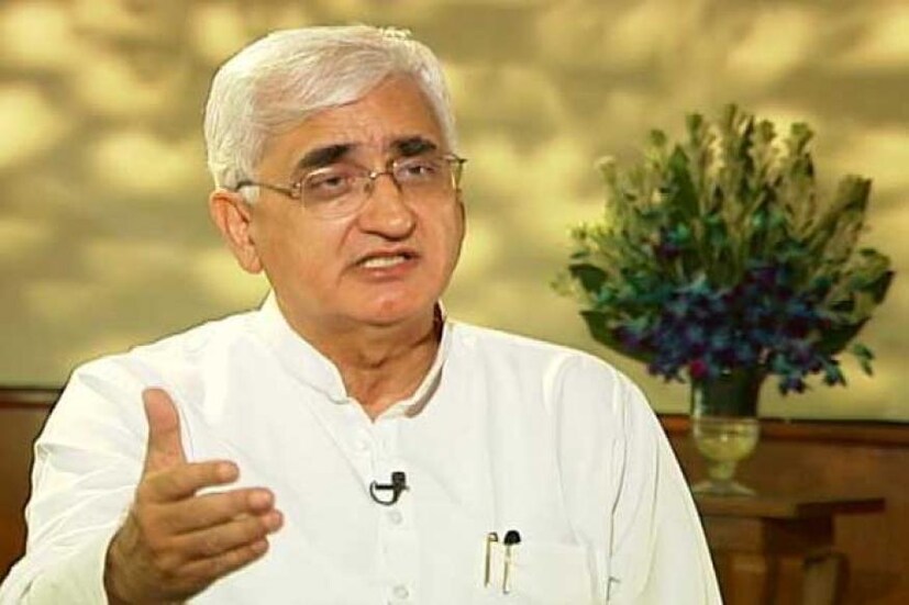 সলমন খুরশিদ- ইউপিএ জামানার প্রাক্তন আইনমন্ত্রী সলমন খুরশিদ দেশের মুসলমানদের মধ্যে  অত্যন্ত প্রভাবশালী বলেই জানা যায়৷