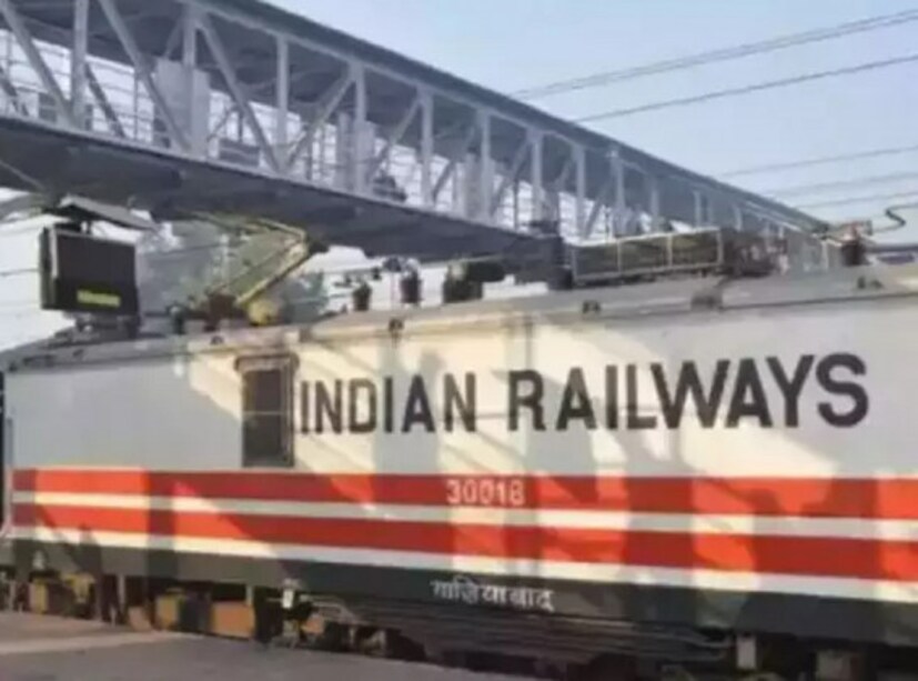 এর পাশাপাশি এই প্ল্যাটফর্মে প্রিপেড কার্ড ওয়ালেটের মতো সুবিধাও রয়েছে ৷ অথার্ৎ IRCTC-র কাছে পেমেন্ট সিস্টেমের পুরো কন্ট্রোল থাকবে ৷ 