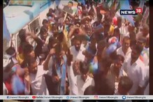 অমেঠিতে রোড শো করলেন রাহুল গান্ধি, দেখুন ভিডিও অমেঠিতে রোড শো করলেন রাহুল গান্ধি, দেখুন ভিডিও