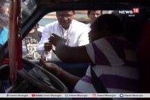 বিষ্ণুপুরের রাস্তায় লোকজনের গাড়ি থামিয়ে গোলাপ দিলেন, মিষ্টি খাওয়ালেন তৃণমূল প্রার্থী বিষ্ণুপুরের রাস্তায় লোকজনের গাড়ি থামিয়ে গোলাপ দিলেন, মিষ্টি খাওয়ালেন তৃণমূল প্রার্থী